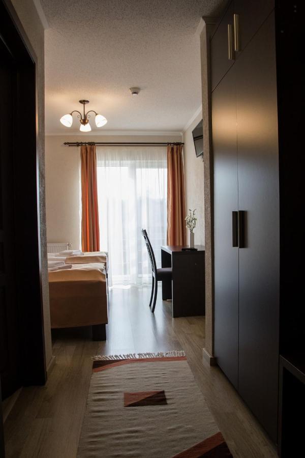 Pensiunea Casa Din VII Seusa Εξωτερικό φωτογραφία